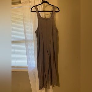 Urban Outfitters Grey Jumpsuit Size Small